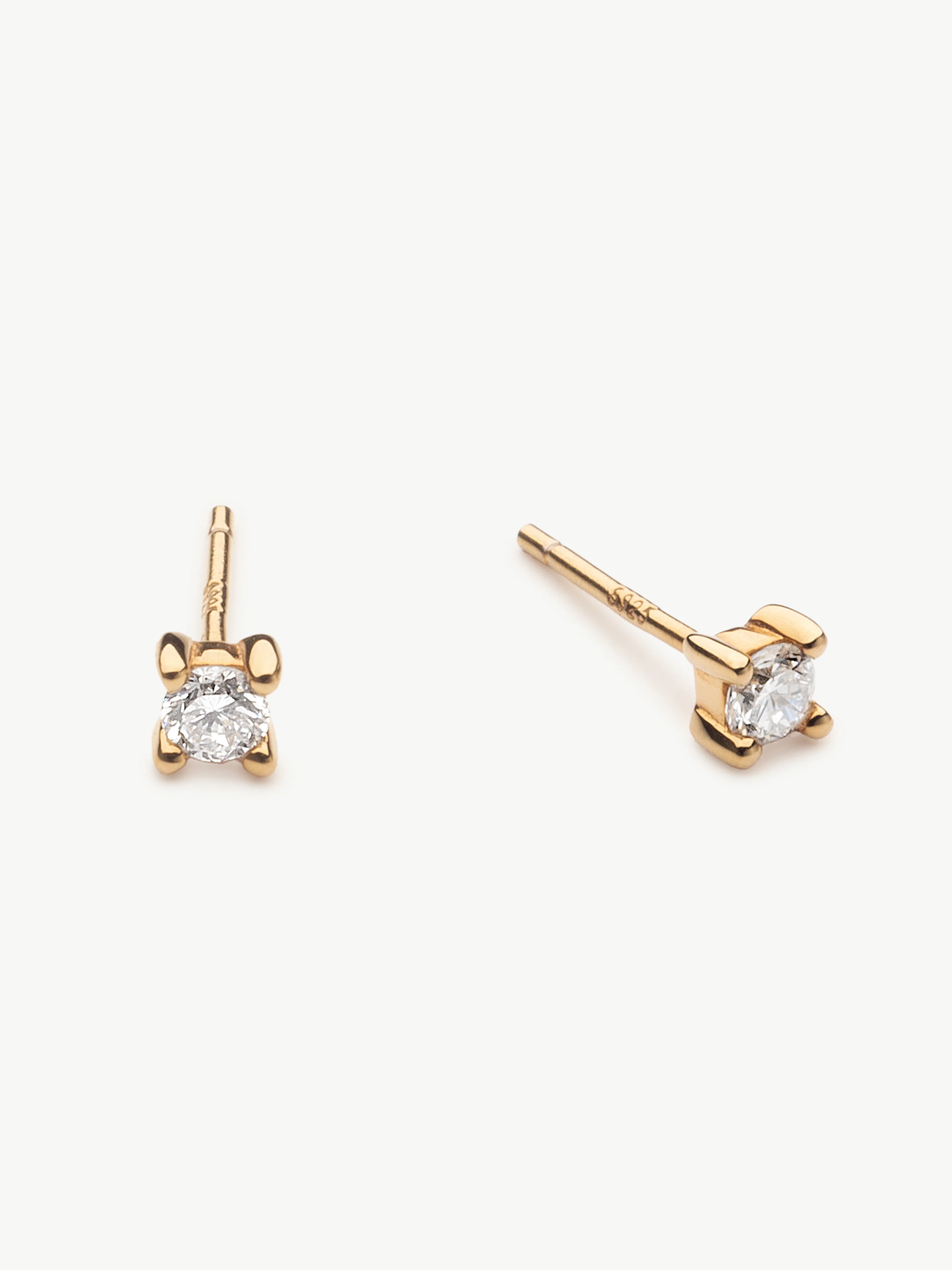 Classic Diamond Studs 0.26ct - Image 4